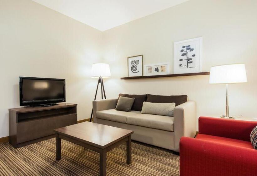 هتل Country Inn & Suites By Radisson, Smyrna, Ga