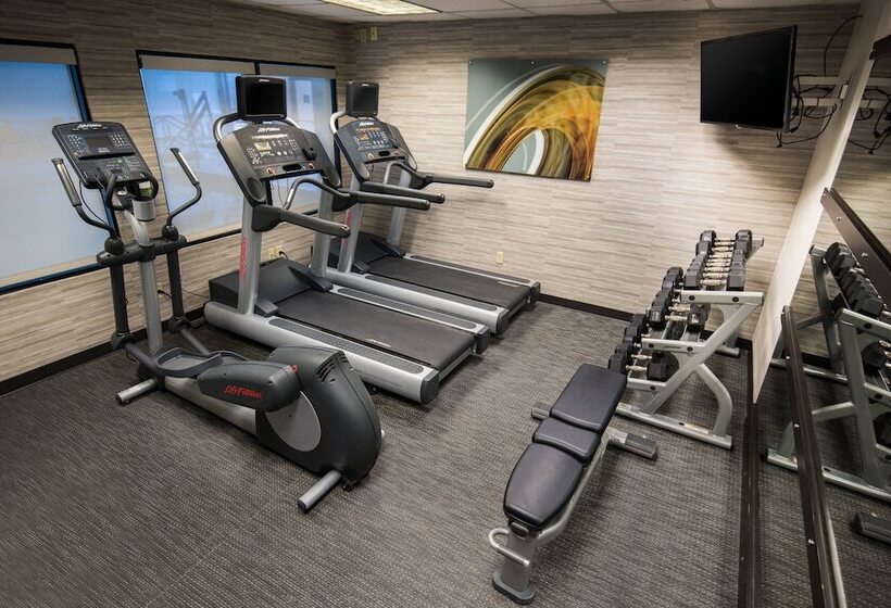 Отель Courtyard By Marriott Scranton Montage Mountain