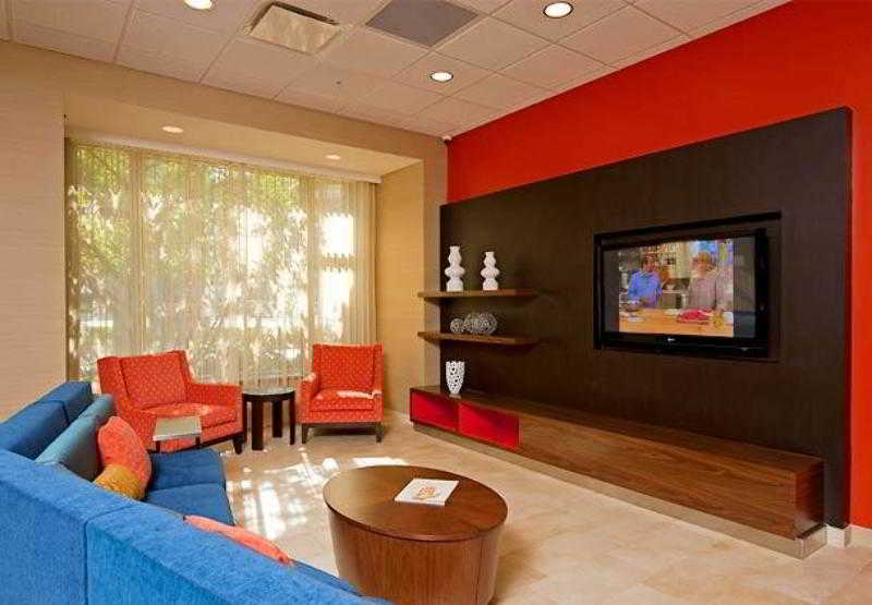 هتل Courtyard Grand Rapids Downtown