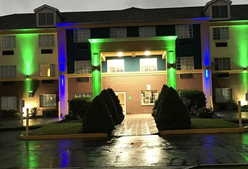 בית מלון כפרי Days Inn By Wyndham Norton