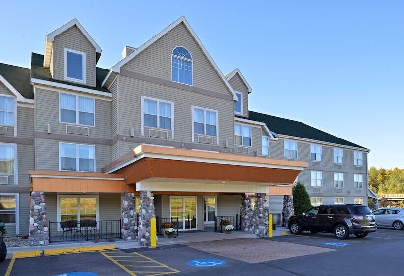 هتل Duluth Inn & Suites Near Spirit Mountain