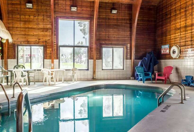 هتل Econo Lodge North