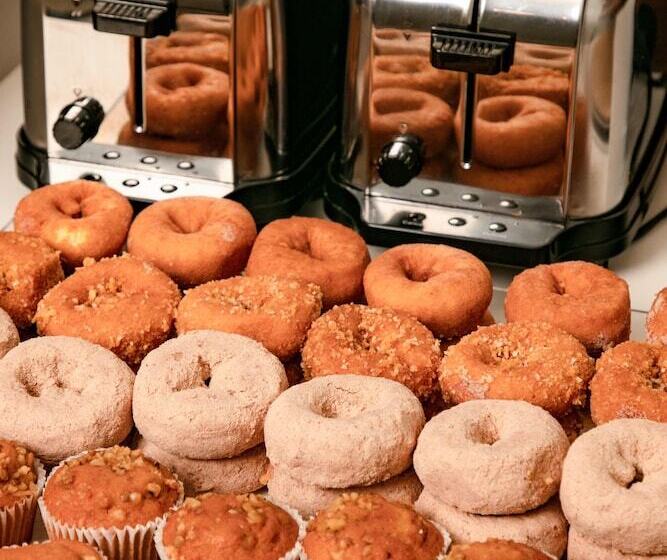 호텔 Holiday Inn Express & Suites Hood River, An Ihg