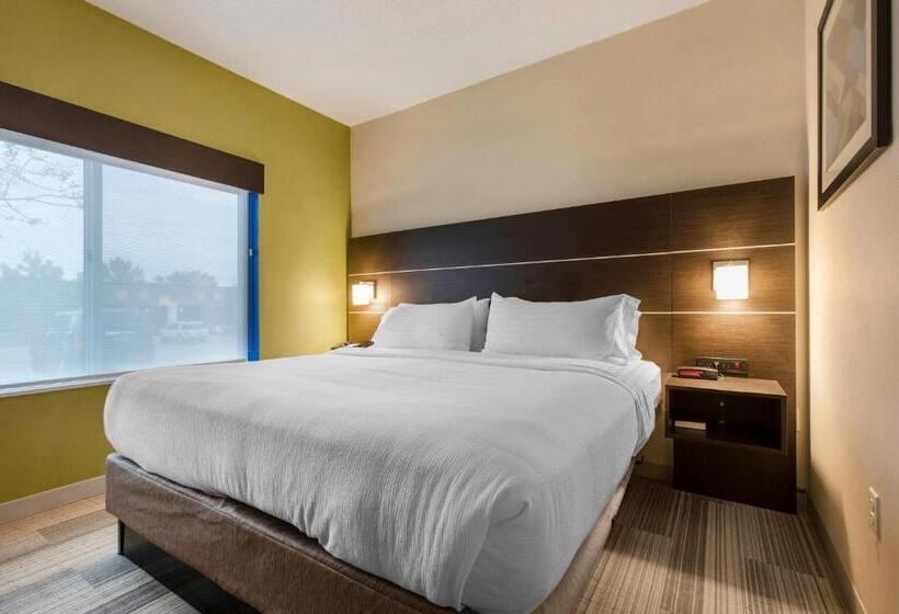 Отель Holiday Inn Express And Suites Chicago West   St Charles, An Ihg