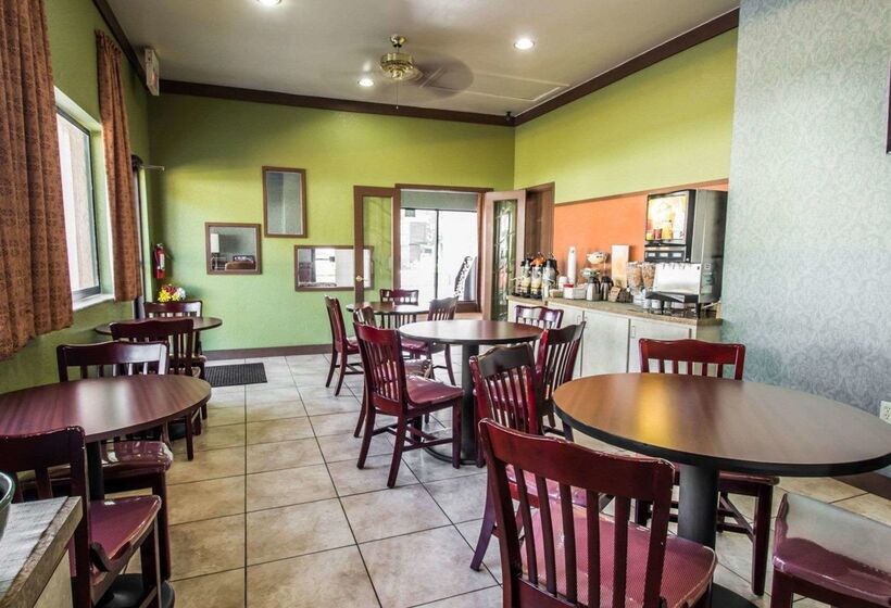 فندق Quality Inn Near Blue Spring