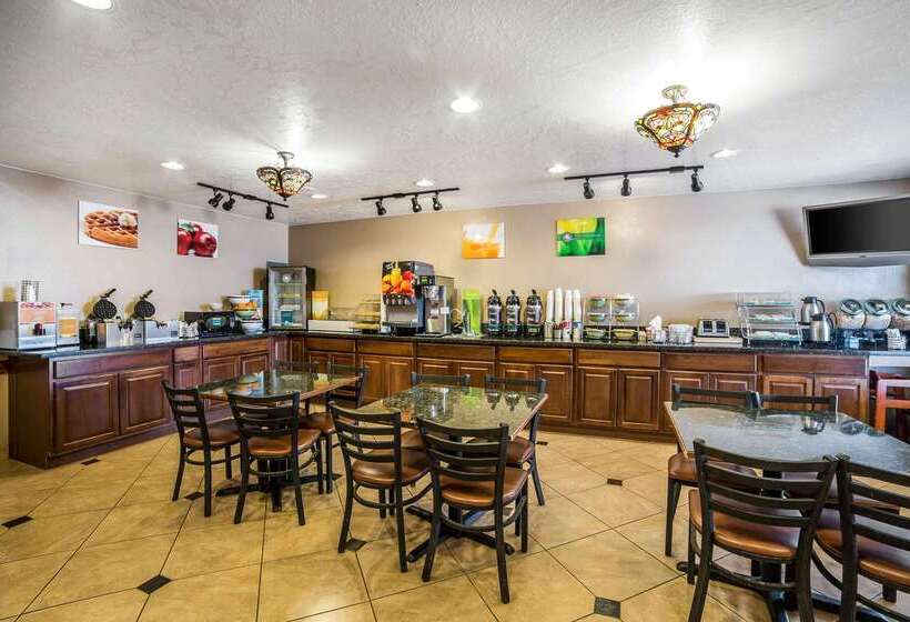 בית מלון כפרי Quality Inn Zion Park Area