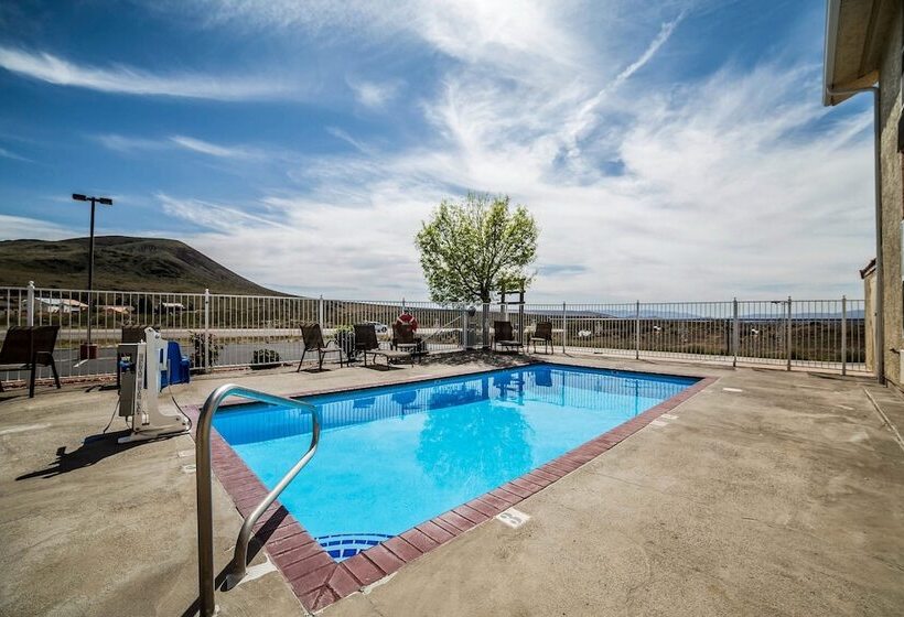 בית מלון כפרי Quality Inn Zion Park Area