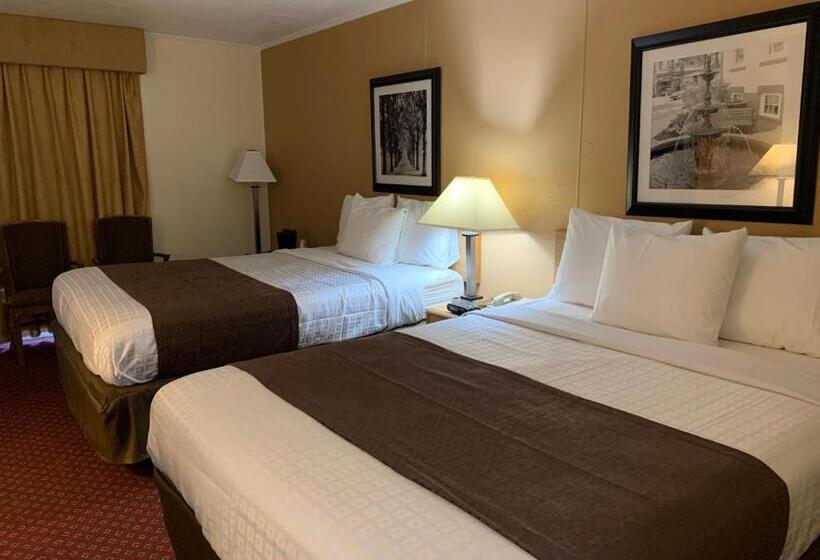 ホテル Red Carpet Inn & Suites Ebensburg