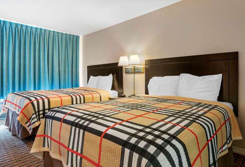 فندق Rodeway Inn