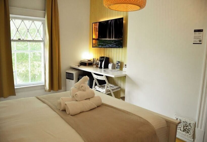 Du Vieux Port By Bower Boutique Hotels