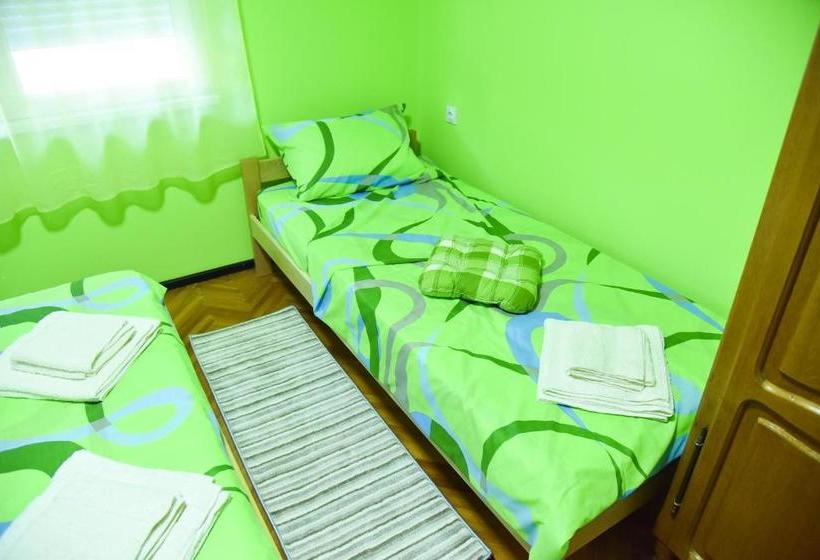 پانسیون Prenoćište Pilot