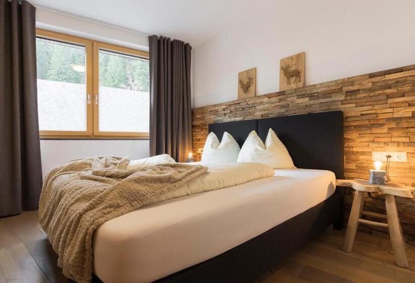 Aparthotel Herzblick Gmbh