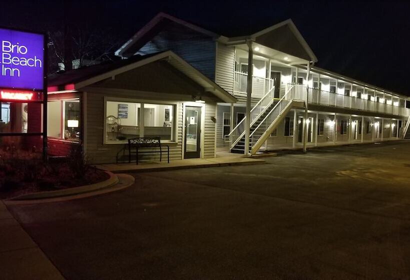 호스텔 Brio Beach Inn