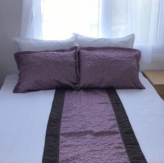 پانسیون Aurora Guest House