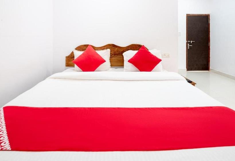 پانسیون Oyo 7325 Celjoan Guest House Standard