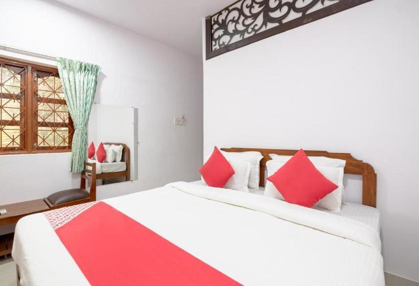 پانسیون Oyo 7325 Celjoan Guest House Standard