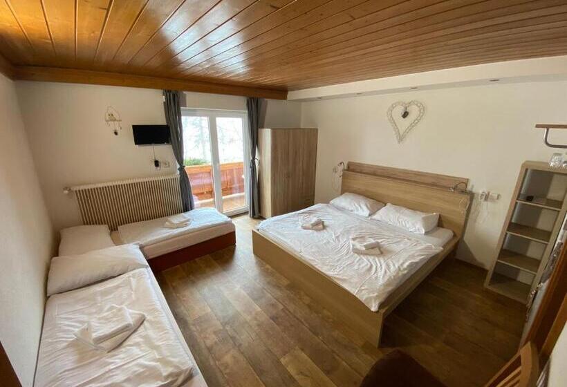 Pension Tyrol