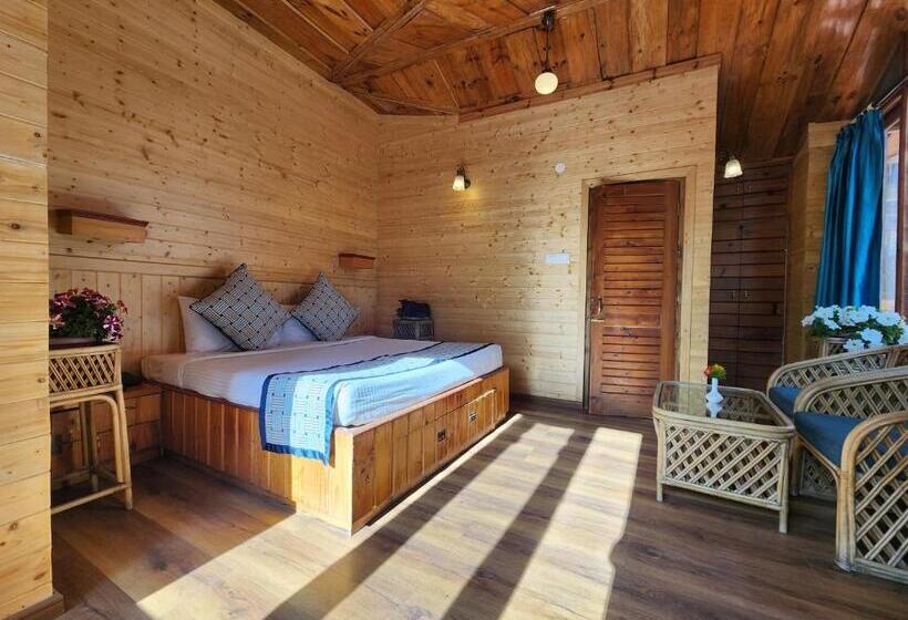 منتجع The Chalets Naldehra