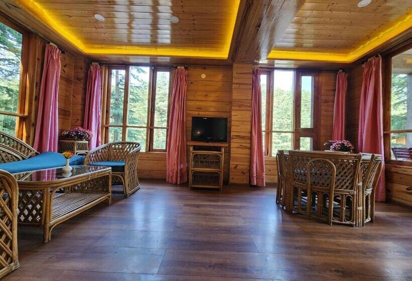 منتجع The Chalets Naldehra