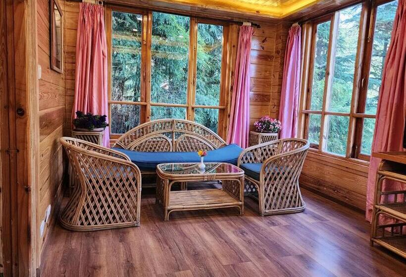 منتجع The Chalets Naldehra