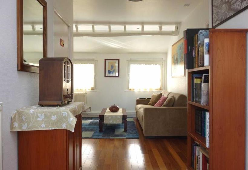 ベッドアンドブレックファースト Chambre D Hotes Le Phenix