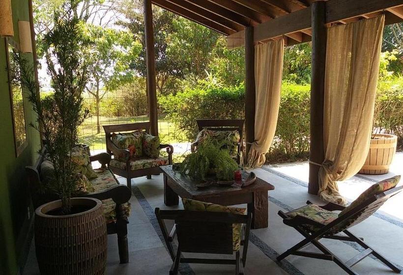 ペンション Pousada Celeiro Do Gutto