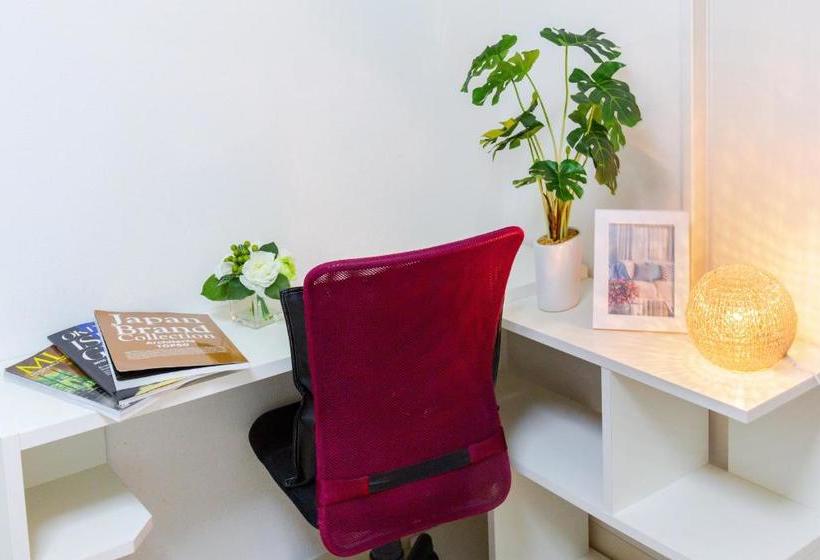 Mr.kinjo In Chatan Premier Home Ii