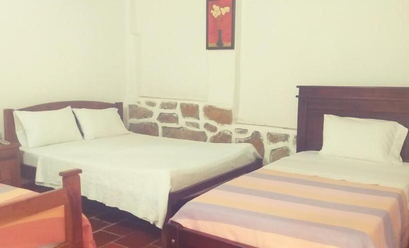 پانسیون Mi Ranchito, Centro