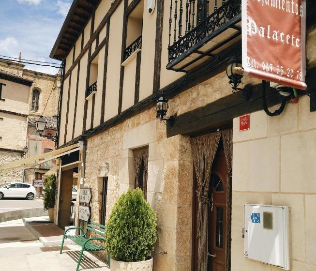 ユースホステル Alojamientos Palacete