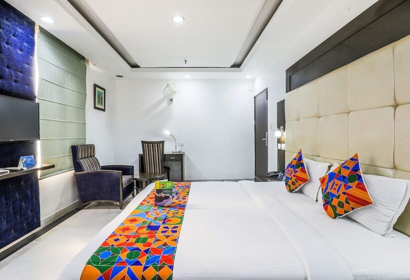 Fabhotel Ocean