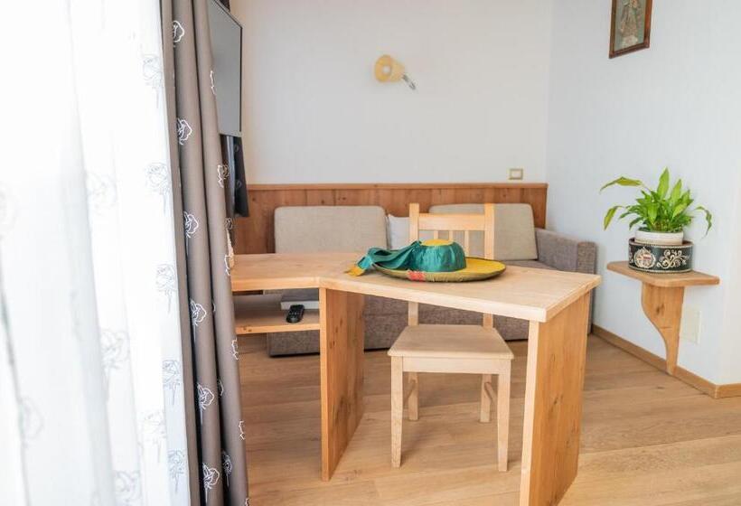 فندق Agriturismo Soleseid