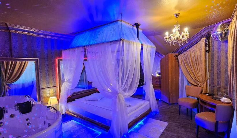 فندق Boutique Mikaela