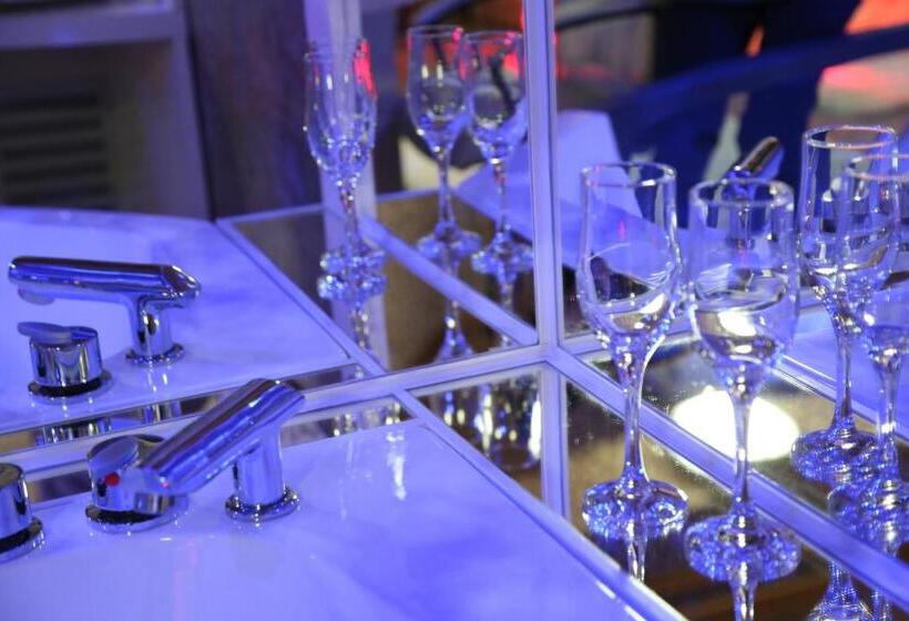 فندق Boutique Mikaela