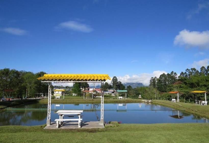 هتل Finca Recreacional Marcelandia