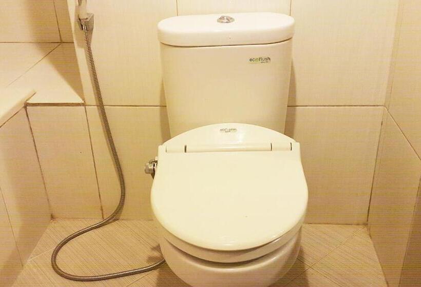 هتل Oyo 1088  Mega Sentosa