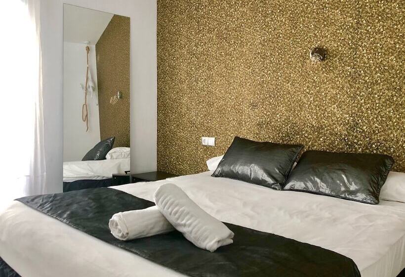 پانسیون Sitges Eleven