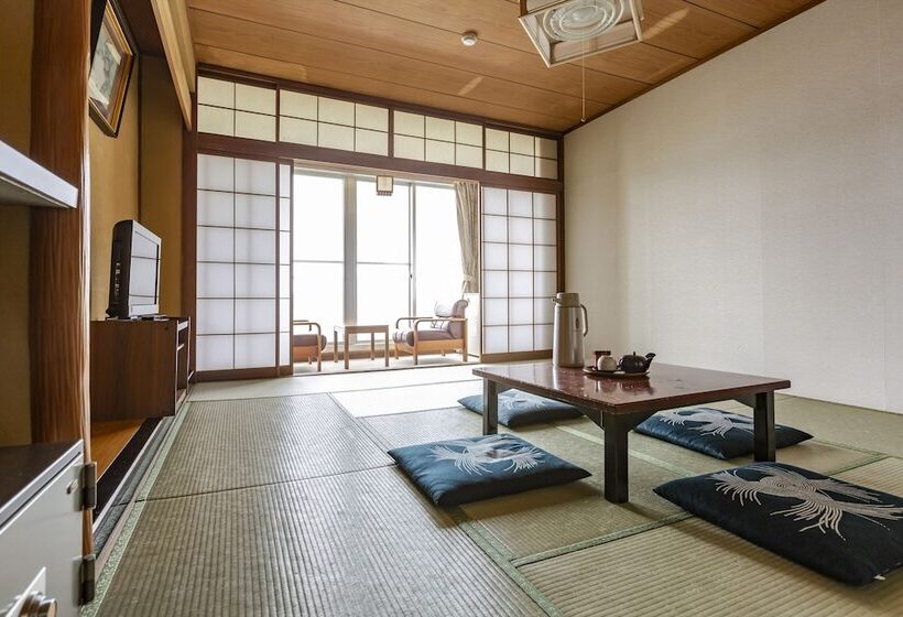فندق Tsuruga Tunnel Onsen Kitaguni Grand