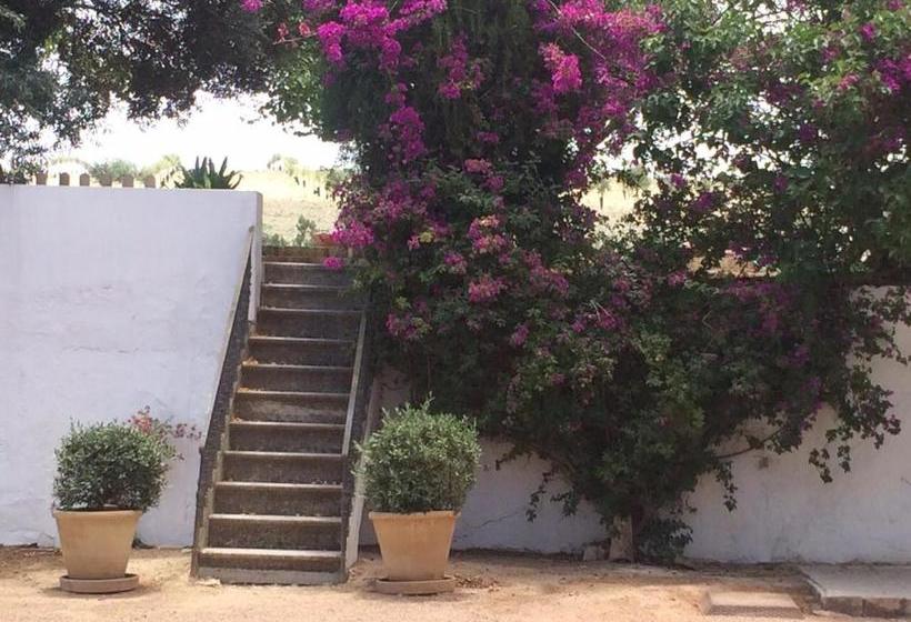 בית מלון כפרי La Carreña