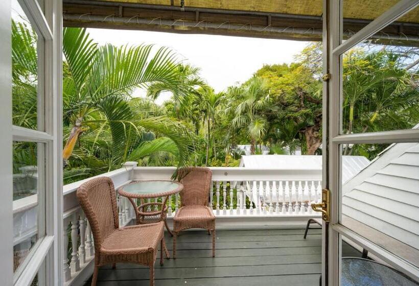 فندق The Mermaid & The Alligator