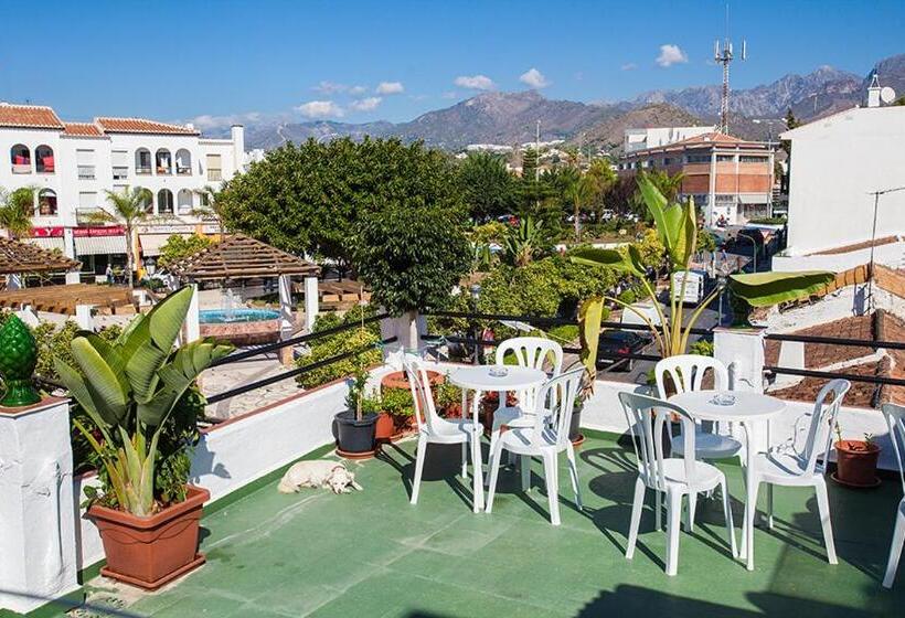 פנסיון Hostal Sol Y Mar