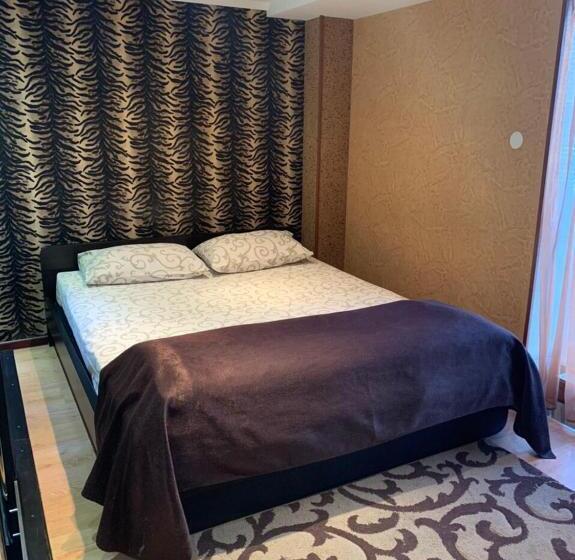 פנסיון Na Bukovinskoy Guest House