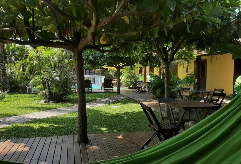 پانسیون Pousada Palhocinha Garopaba