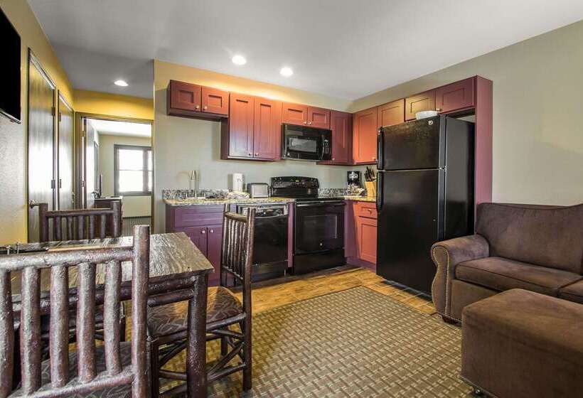 בית מלון כפרי Bluegreen Christmas Mountain Village, An Ascend Resort