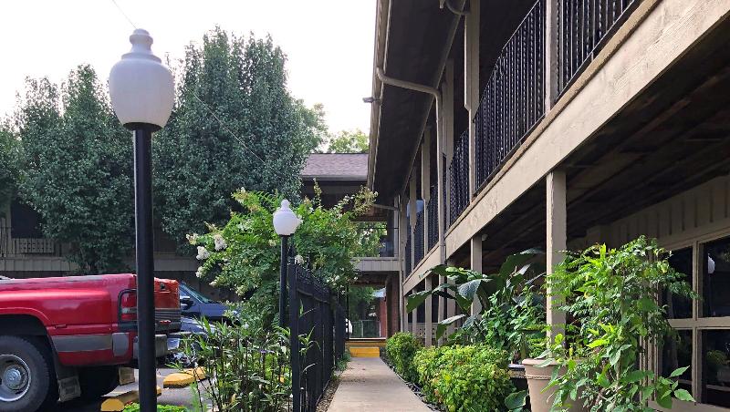 فندق Charles Wesley Motor Lodge