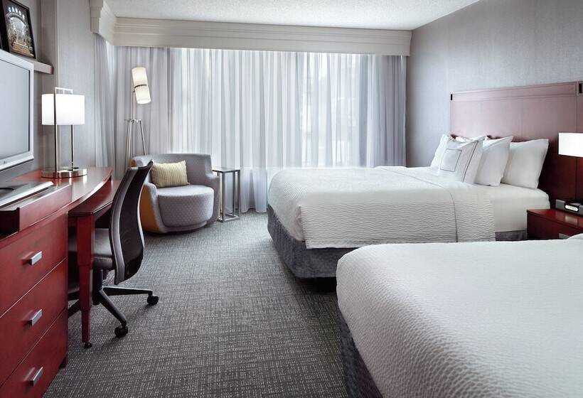 هتل Courtyard By Marriott Atlanta Buckhead