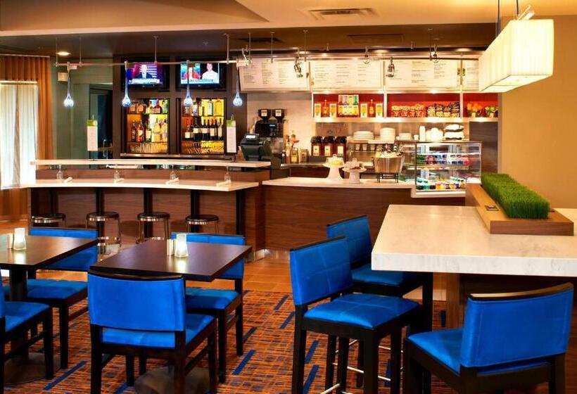 호텔 Courtyard By Marriott Cleveland Westlake
