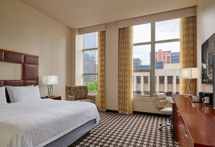 هتل Courtyard By Marriott Denver Downtown