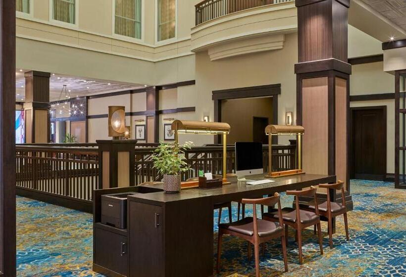 هتل Courtyard By Marriott Denver Downtown