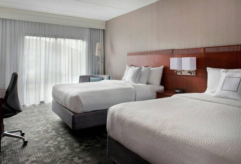 فندق Courtyard By Marriott Fishkill
