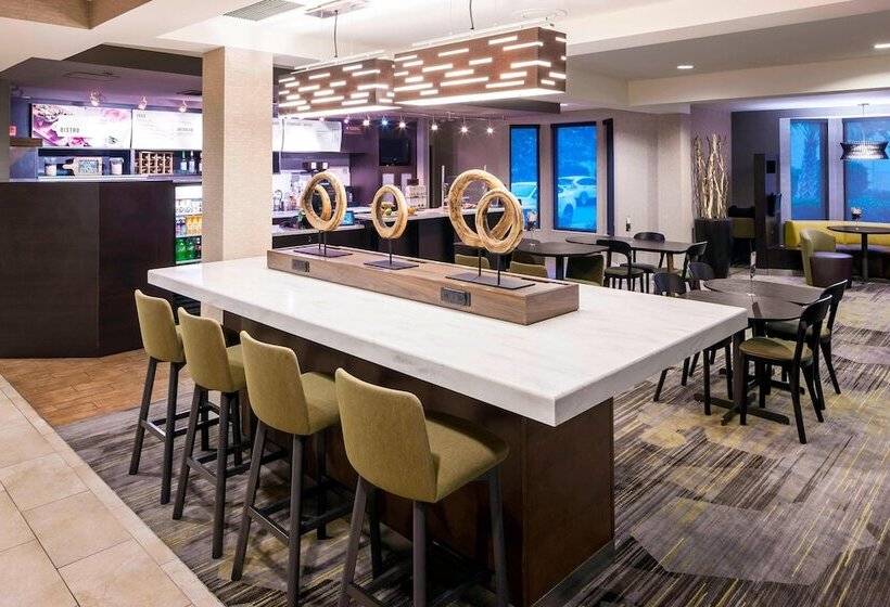 בית מלון כפרי Courtyard By Marriott Pensacola